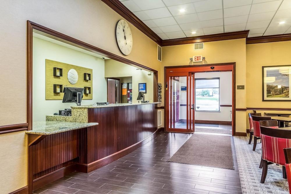Dover Quality Inn מראה חיצוני תמונה