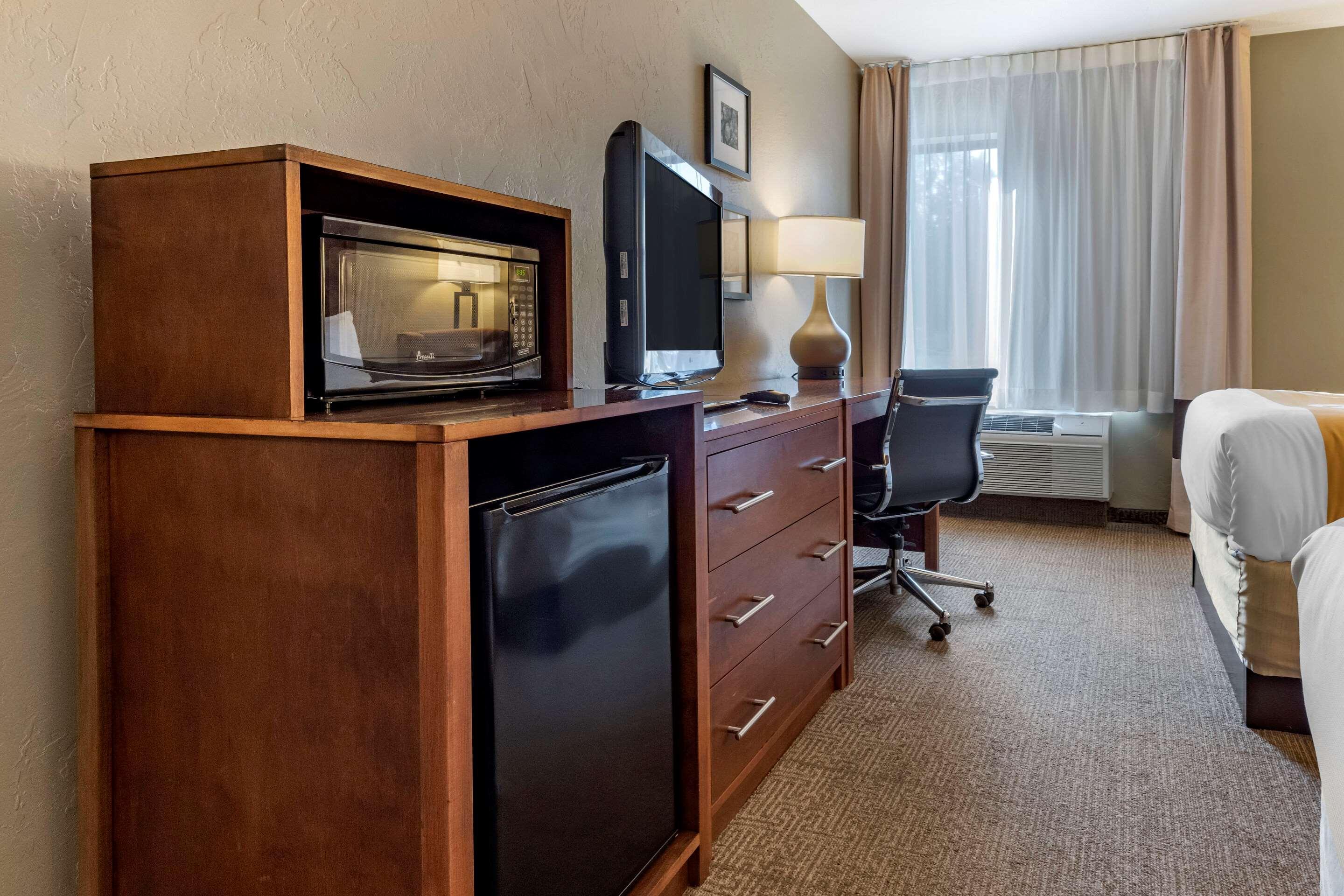 Dover Quality Inn מראה חיצוני תמונה